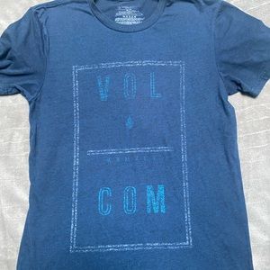 Boys Volcom tee size M